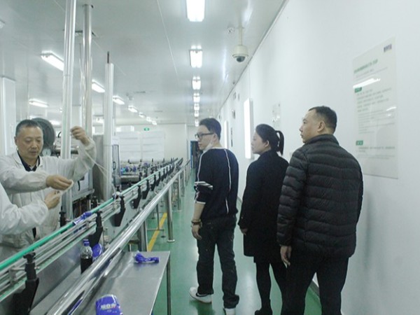 【动态凯发娱乐k8官网】深圳碧薇杰生物科技有限公司邢总莅临凯发娱乐k8官网药业