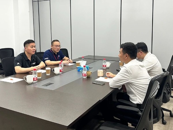 【动态凯发娱乐k8官网】凯发娱乐k8官网药业营销总监孙利受邀前往博雅干细胞无锡基地参观考察